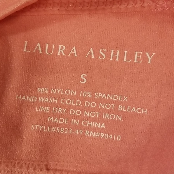 💕LAURA ASHLEY💕 Lace Back Bralettes (2 Pack) Pink & Black Small S NWT - Picture 9 of 12